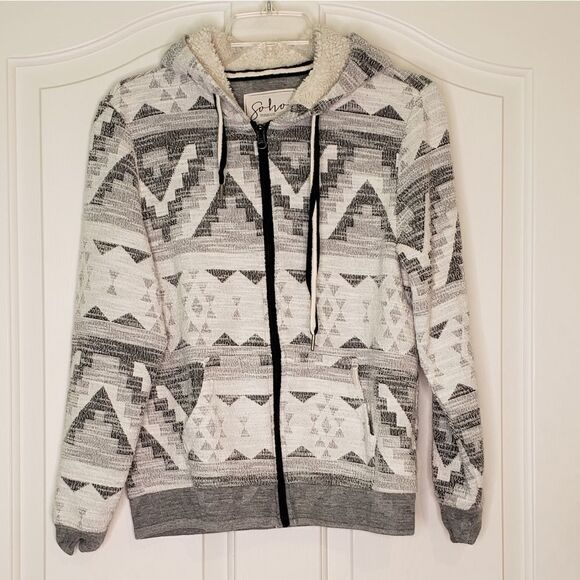 Soho Threads Jacket  - Picture 2 of 6